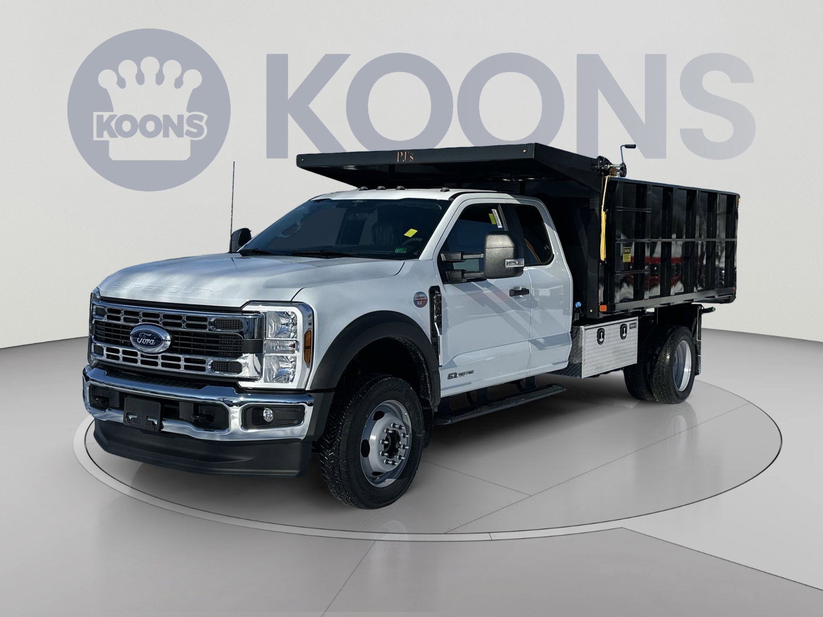 2026 Ford F-450SD XL Landscape Dump in Oxford White — front three-quarter view