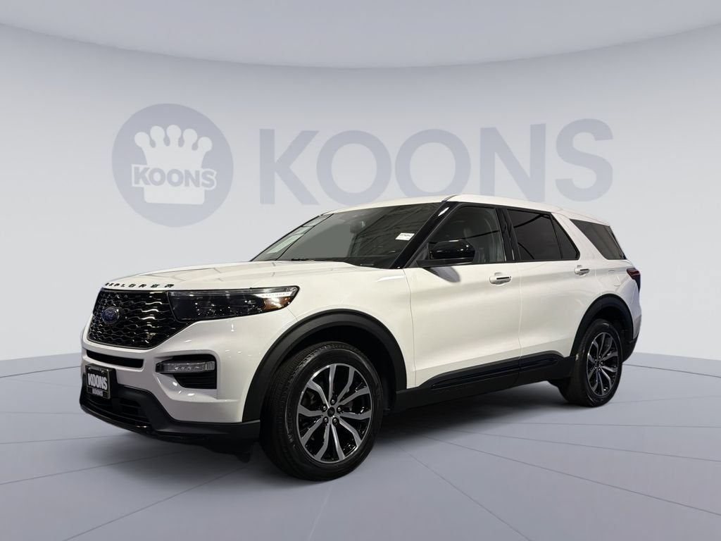 2022 Ford Explorer ST in White Metallic — front three-quarter view