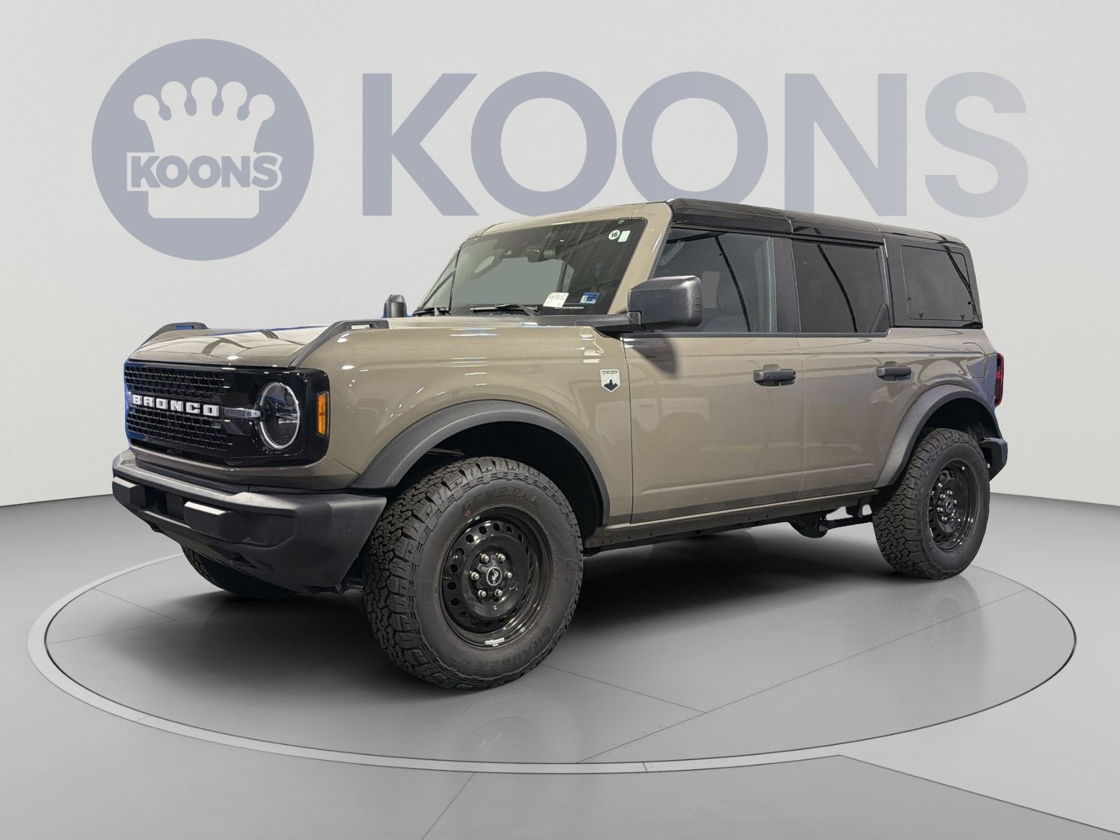 2026 Ford Bronco Big Bend in Gray — front three-quarter view