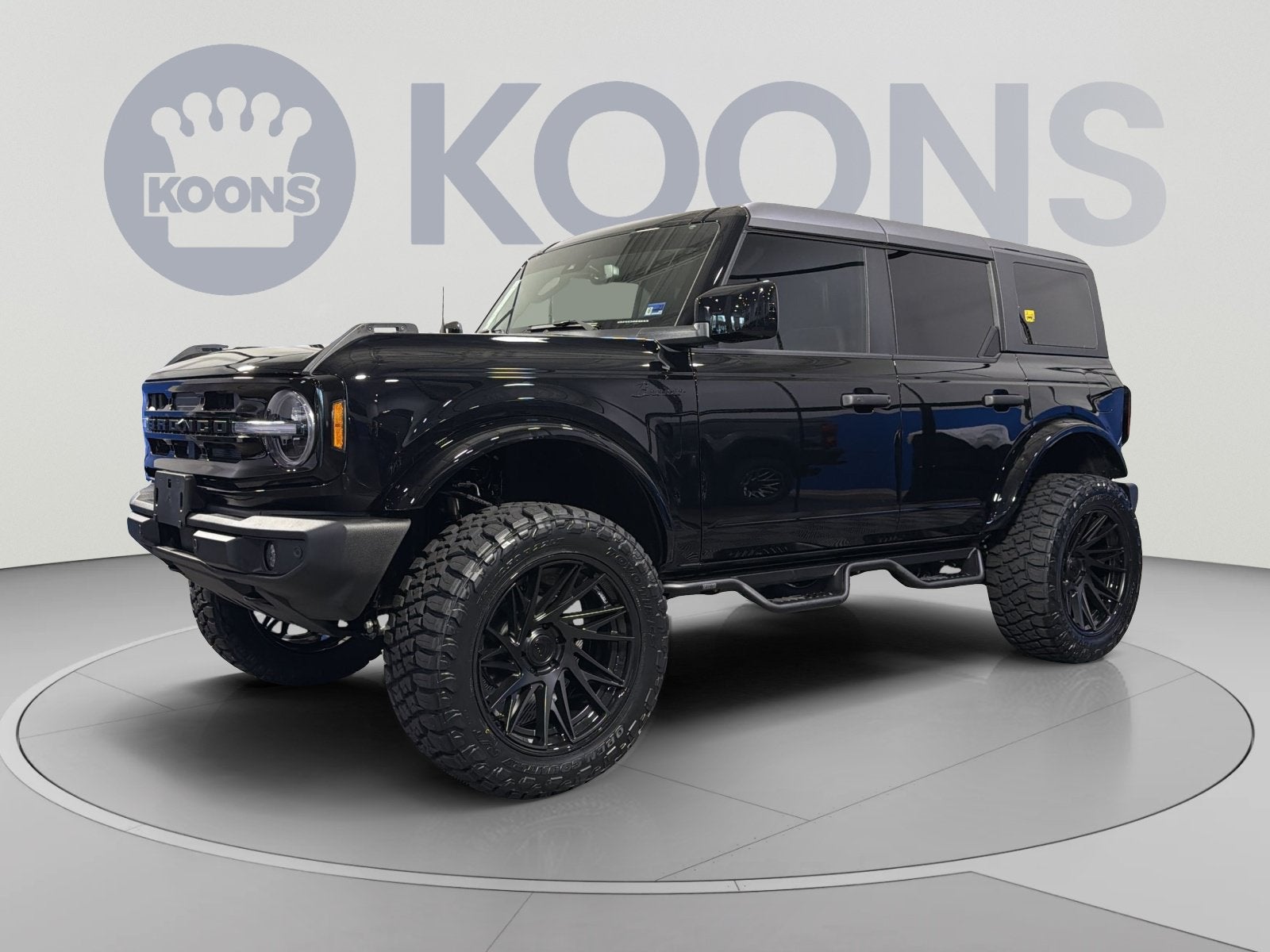 2026 Ford Bronco Outer Banks in Shadow Black — front three-quarter view