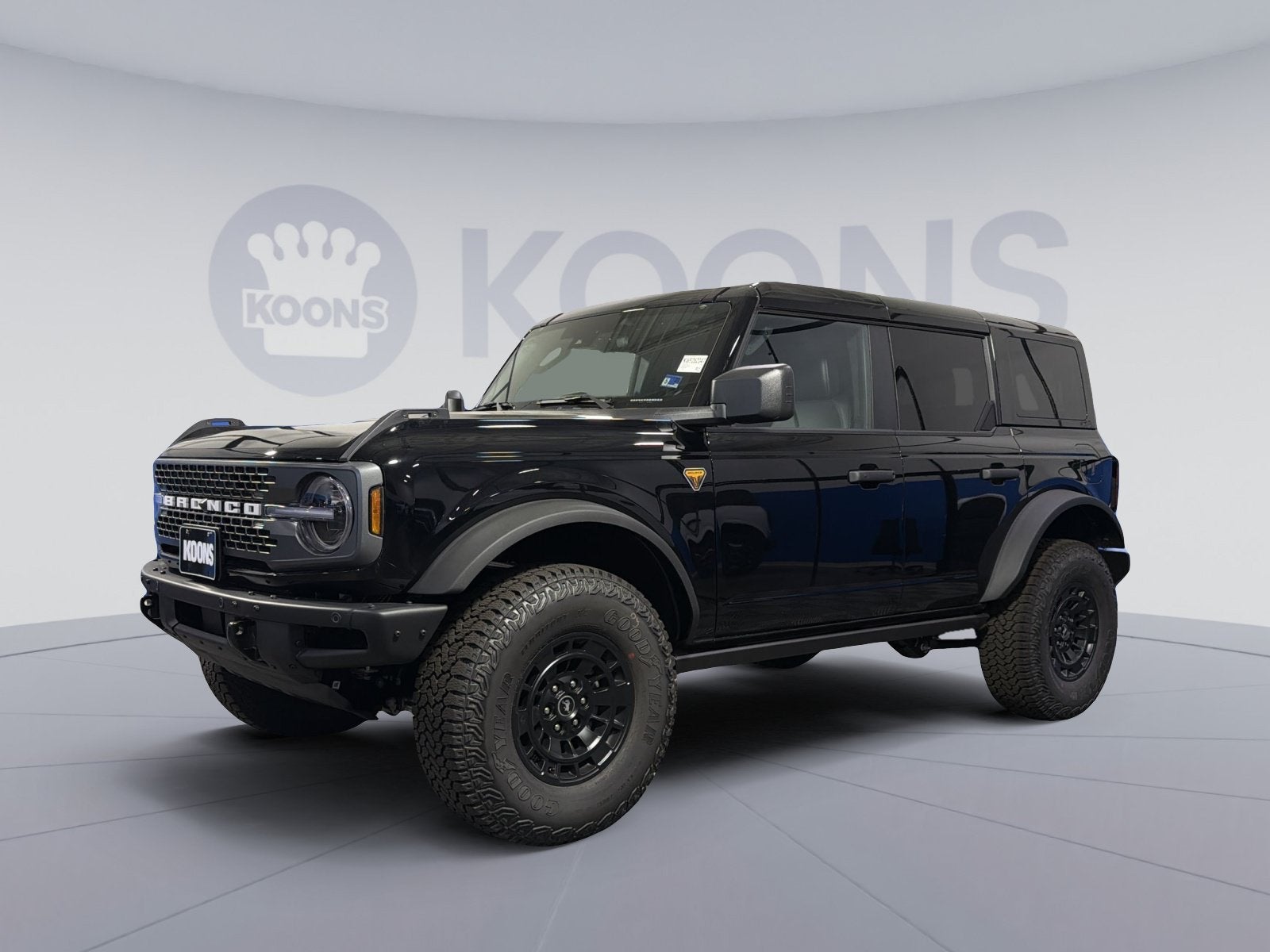 2026 Ford Bronco Badlands in Shadow Black — front three-quarter view