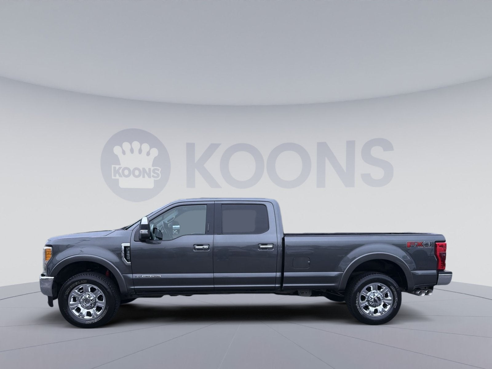 2017 Ford F-350SD — side profile view